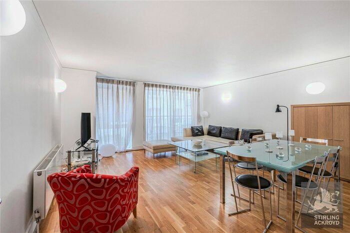 2 Bedroom Flat To Rent In Artillery Mansions, Victoria Street, Westminster, London, SW1H