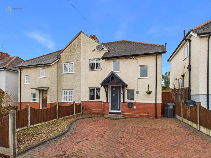3 Bedroom Semi Detached House For Sale In St Michaels Road, Sutton Vesey, Sutton Coldfield, B73