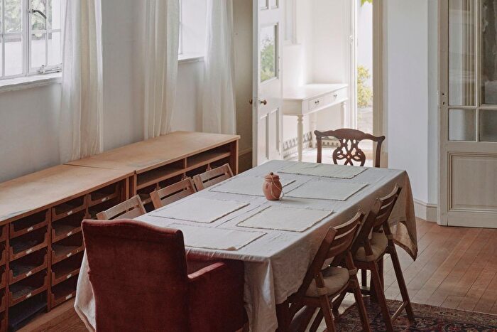 1 Bedroom Flat To Rent In Fulham Road, London, SW6