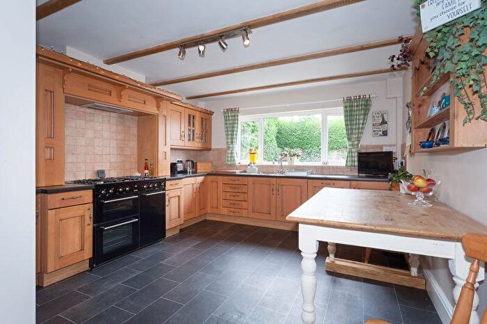 4 Bedroom Detached House For Sale In Barleycroft Terrace, Scholar Green, ST7