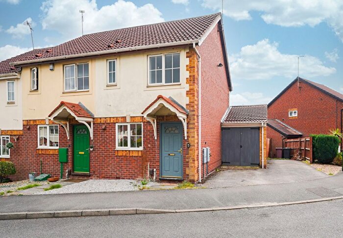 2 Bedroom End Terrace House For Sale In Shunters Drift, Barlborough, S43