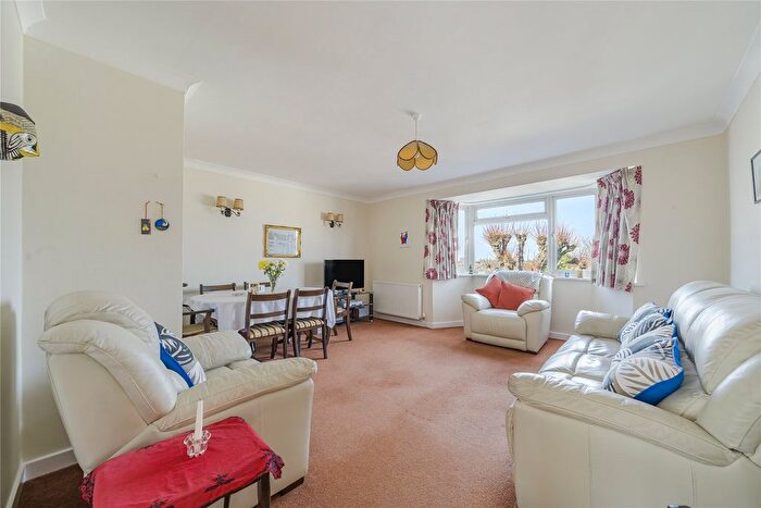 2 Bedroom Flat For Sale In Cranes Park Crescent, Surbiton, KT5