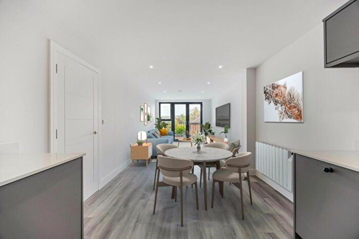 1 Bedroom Apartment For Sale In -, Leckhampton Road, Cheltenham, GL5
