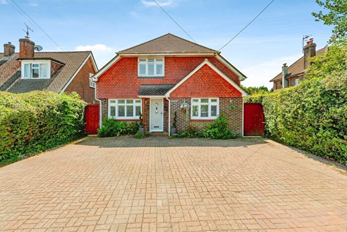 4 Bedroom Detached House For Sale In Copthorne Bank, Copthorne, Crawley, RH10