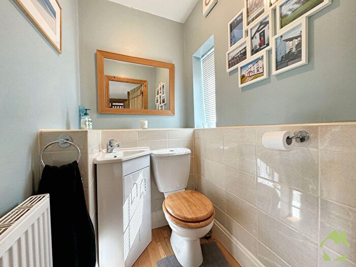5 Bedroom Detached House For Sale In Beech House, Garstang Road, Preston, PR3