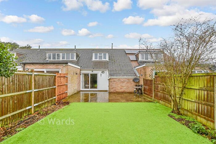 3 Bedroom Terraced House For Sale In Grasslands, Langley, Maidstone, Kent, ME17