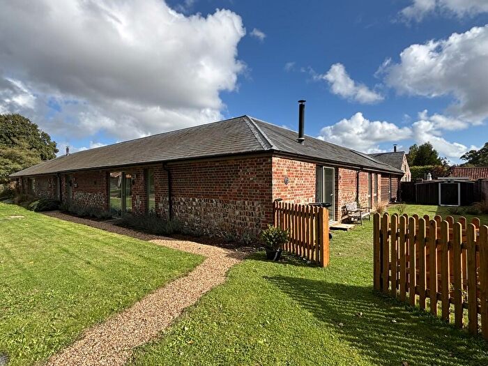 3 Bedroom Detached Bungalow For Sale In Tumbleyhill Road, West Acre, PE32