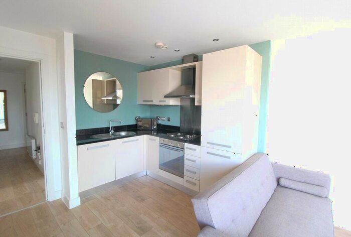 2 Bedroom Flat To Rent In Echo Central Two, Cross Green Lane, Leeds, LS9