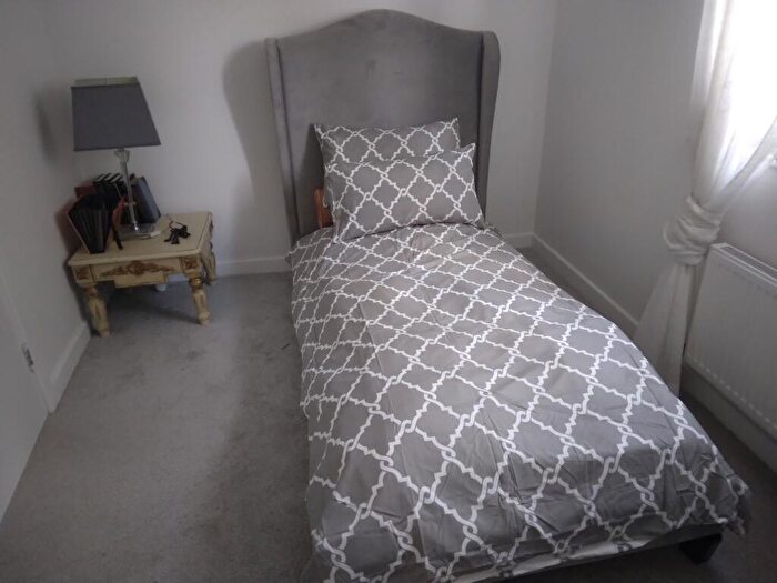 1 Bedroom Apartment To Rent In Madison Avenue, Brierley Hill, DY5