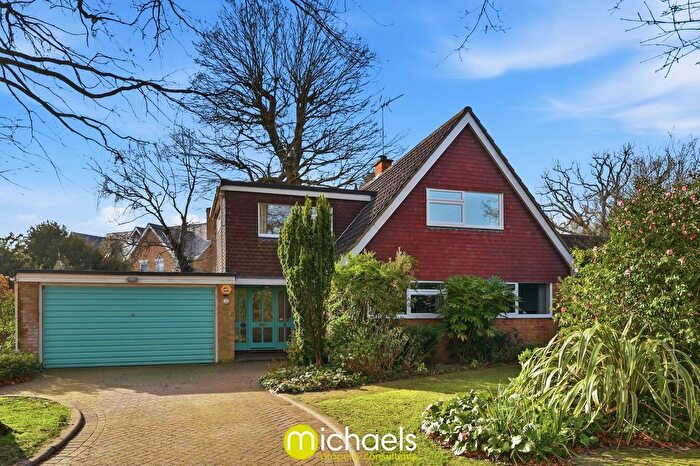 5 Bedroom Detached House For Sale In Colvin Close, Colchester, CO3