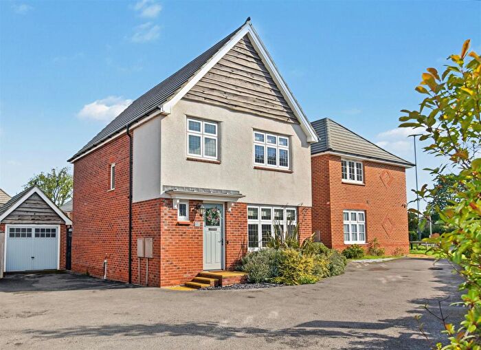 3 Bedroom Detached House For Sale In Dale Acre Way, Breadsall, Derby, DE21