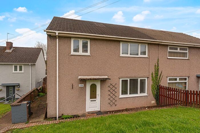 3 Bedroom Semi-Detached House For Sale In Aberthaw Road, Newport, NP19