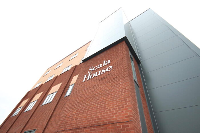 1 Bedroom Flat To Rent In Fleet St, Staffordshire, Burton Upon Trent, DE14