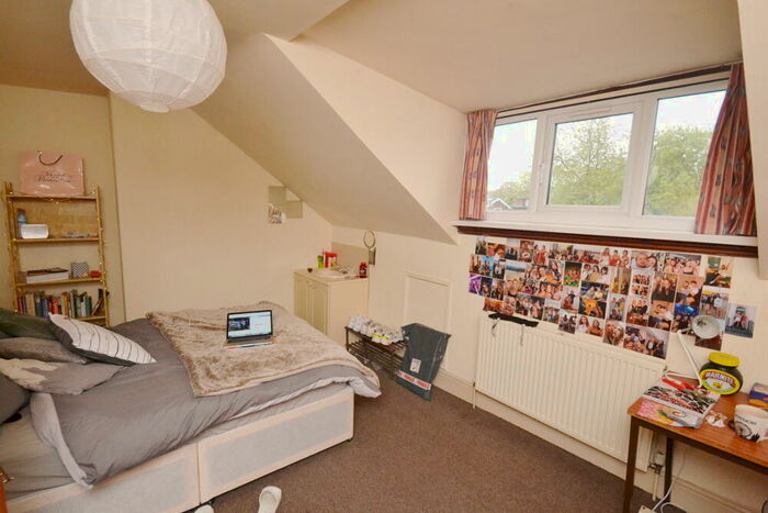 7 Bedroom Terraced House To Rent In Wellington Road, Withington, Manchester, M20