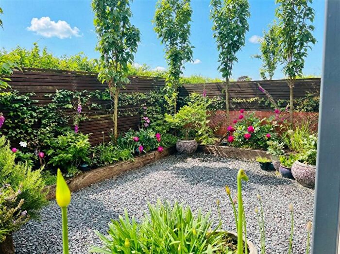 4 Bedroom Semi Detached House For Sale In St Leonards, Exeter, EX2