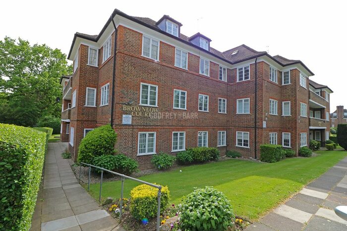 2 Bedroom Flat To Rent In Lyttelton Road, London, N2