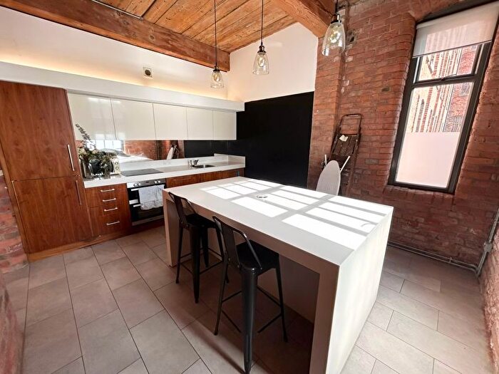 2 Bedroom Flat To Rent In Ellesmere Street, Manchester, M15
