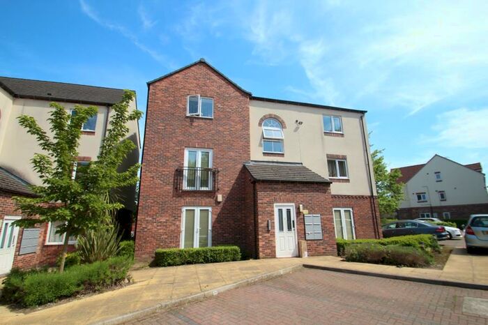 2 Bedroom Flat To Rent In Potternewton Mount, Leeds, LS7