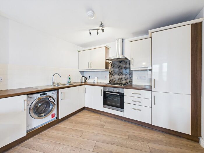 2 Bedroom Flat To Rent In Brown Square, Belfast, BT13