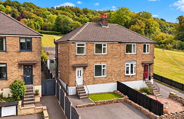 3 Bedroom Semi Detached House For Sale In The Avenue, Darley Dale, Matlock, DE4