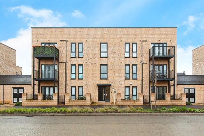 2 Bedroom Flat For Sale In Sheepfold Lane, Cambourne, Cambridge, CB23