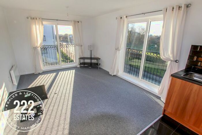 2 Bedroom Flat To Rent In Greenings Court, Warrington WA2