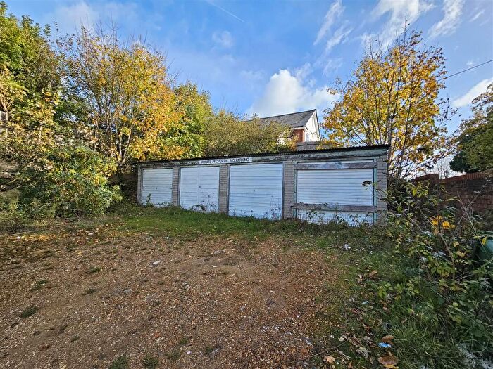 Property For Sale In High Street, West End, Southampton, SO30