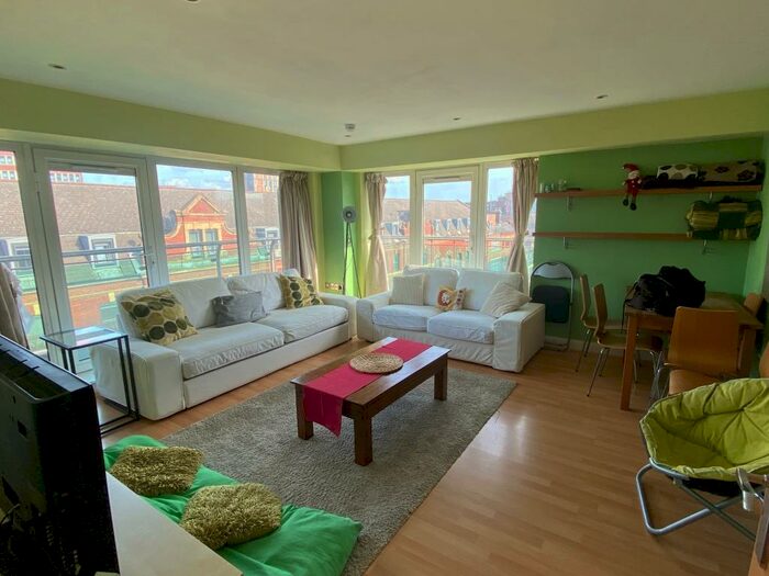 2 Bedroom Apartment To Rent In Westfield Terrace, City Centre, Sheffield, S1