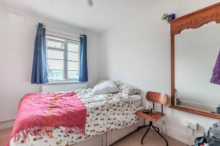 4 Bedroom Flat To Rent In Streatham High Road, Streatham Hill, London, SW16