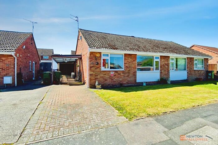 2 Bedroom Semi-Detached Bungalow For Sale In Kennedy Way, Leicester Forest East, LE3