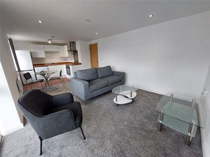 1 Bedroom Apartment To Rent In Wheatley Court, Halifax, West Yorkshire, HX2