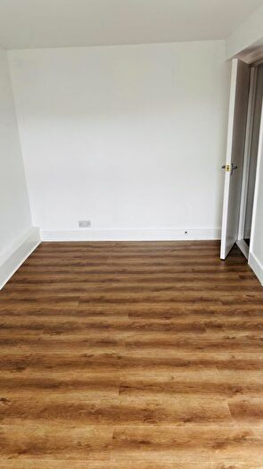 2 Bedroom Flat To Rent In Eastdown Park, SE13