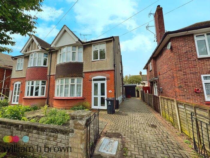 3 Bedroom Property To Rent In Granville Road, Clacton-On-Sea, CO15