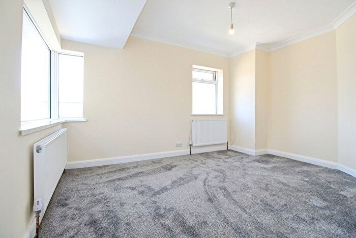 2 Bedroom Flat To Rent In Northolt Road, South Harrrow, Harrow, London, HA2