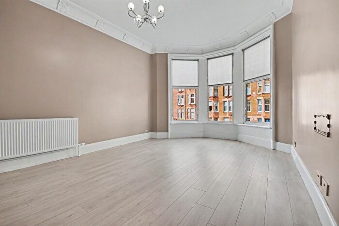 2 Bedroom Flat For Sale In Ashburn Gate, Inverclyde, Gourock, PA19