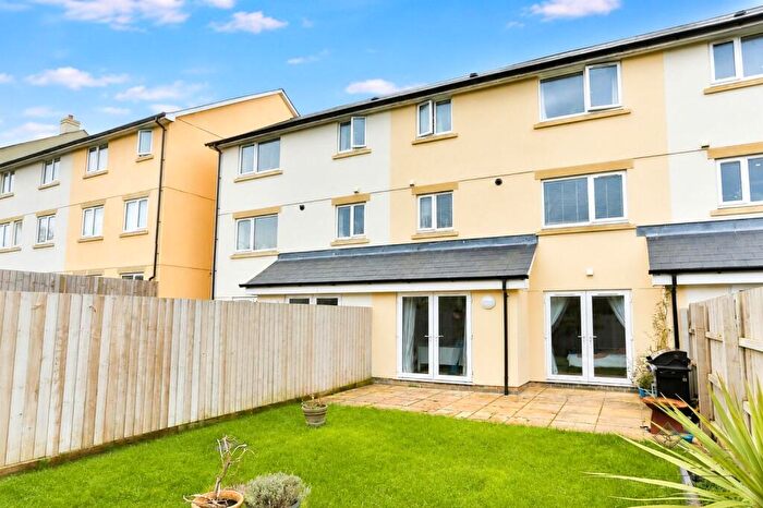 5 Bedroom Terraced House For Sale In Dellohay Park, Saltash, PL12