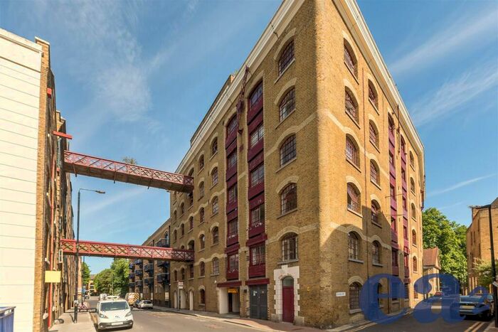 1 Bedroom Apartment To Rent In Dundee Court, Wapping High Street, Wapping, E1W