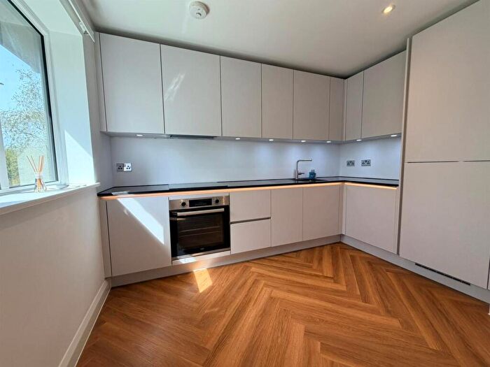 1 Bedroom Flat For Sale In Bradwell Green, Hutton, Brentwood, CM13