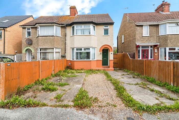 2 Bedroom Terraced House For Sale In Kimberley Road, Lowestoft, Suffolk, NR33