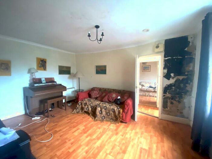3 Bedroom Detached House For Sale In Ael Y Bryn, Ynys, LL47