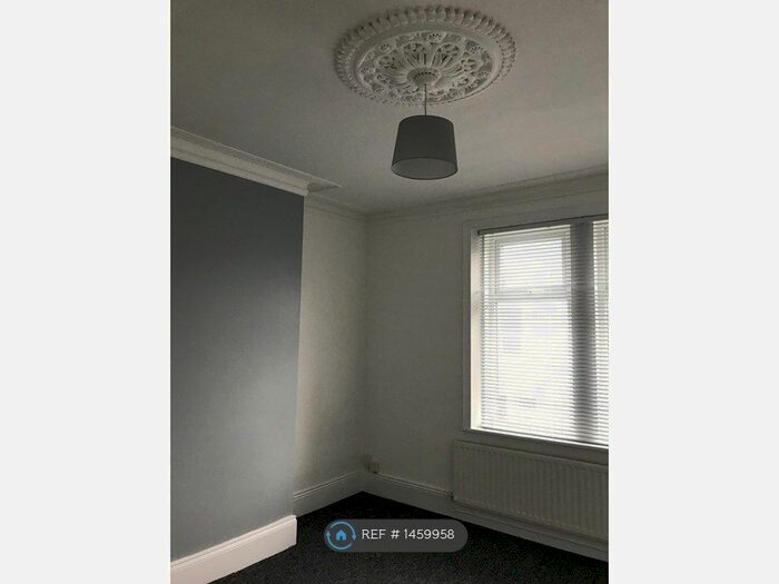 2 Bedroom Flat To Rent In Wallsend, Newcastle Upon Tyne, NE28