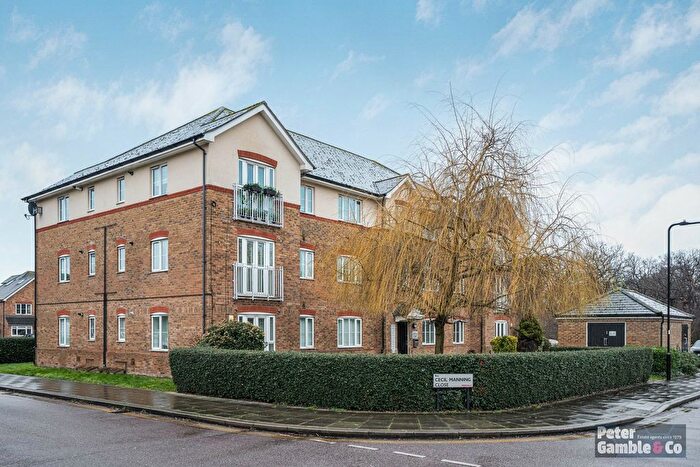 2 Bedroom Flat For Sale In Cecil Manning Close, Perivale, Greenford, UB6