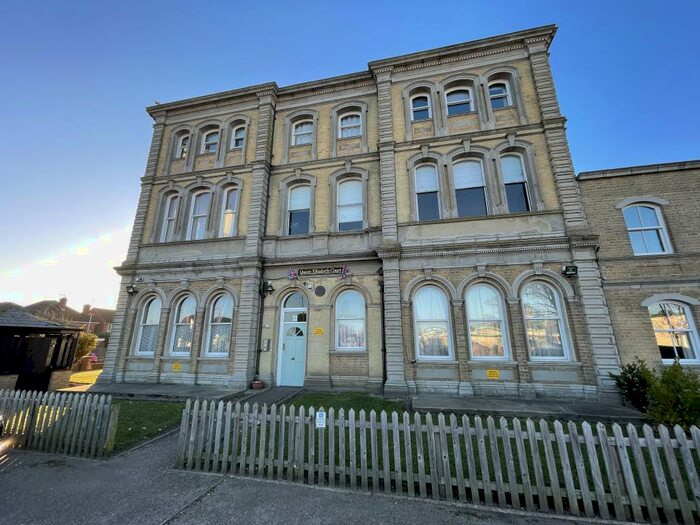 1 Bedroom Flat To Rent In Kings Road, Great Yarmouth, NR30