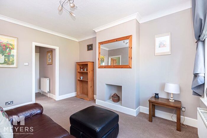 1 Bedroom Flat For Sale In Athelstan Road, Southbourne, BH6