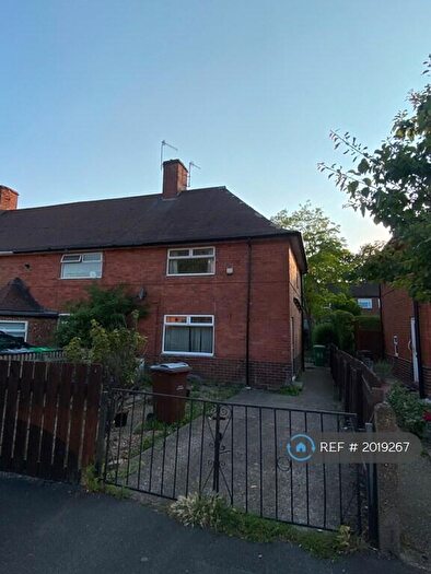 3 Bedroom End Of Terrace House To Rent In Southwold Drive, Nottingham, NG8