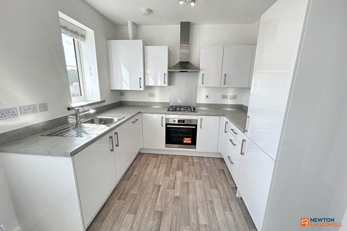 2 Bedroom Apartment For Sale In Underwood Close, Peterborough, PE3