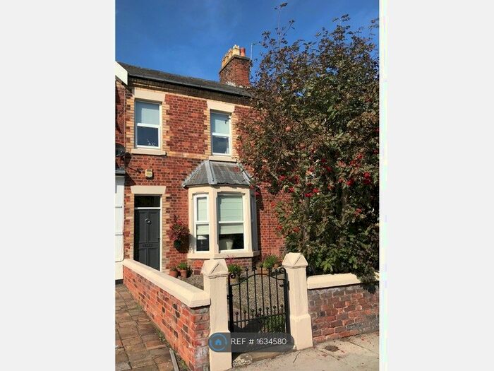 3 Bedroom Terraced House To Rent In Warton Street, Lytham, FY8