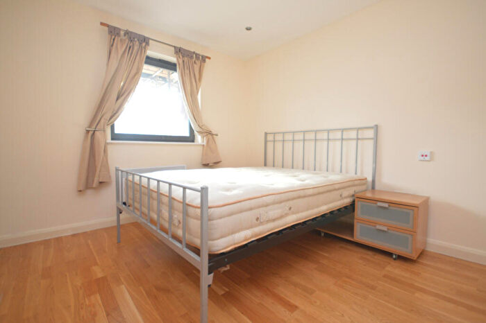2 Bedroom Flat To Rent In Devonport Street, Shadwell, E1