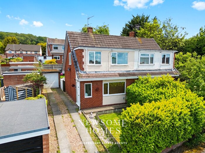 3 Bedroom Semi-Detached House For Sale In Hafan Deg, Holywell, CH8