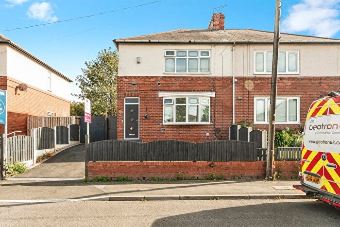 3 Bedroom Semi-detached House For Sale In Princess Avenue, South Elmsall, Pontefract, WF9